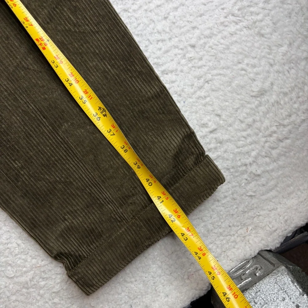 Brooks Brothers Mens 38x29 Olive Green Corduroy Pleated pants Made in USA